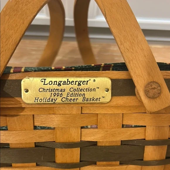 Longaberger Brown Holiday Cheer Basket with Green Liner - Picture 5 of 16